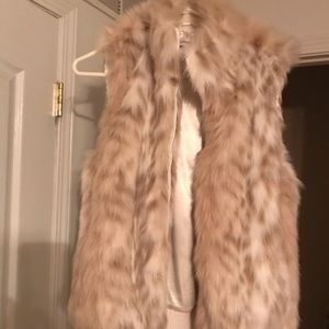 Beautiful Coldwater Creek faux fur vest